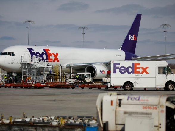 FedEx plans more cost cuts as soft demand hurts profits